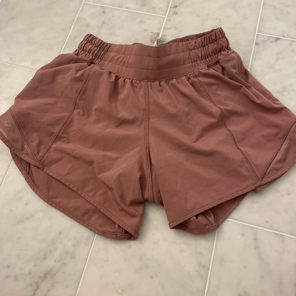 LULULEMON HOTTY HOT SHORTS